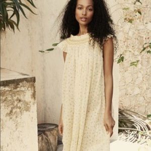 ♥️sold Dôen lovisa nightgown